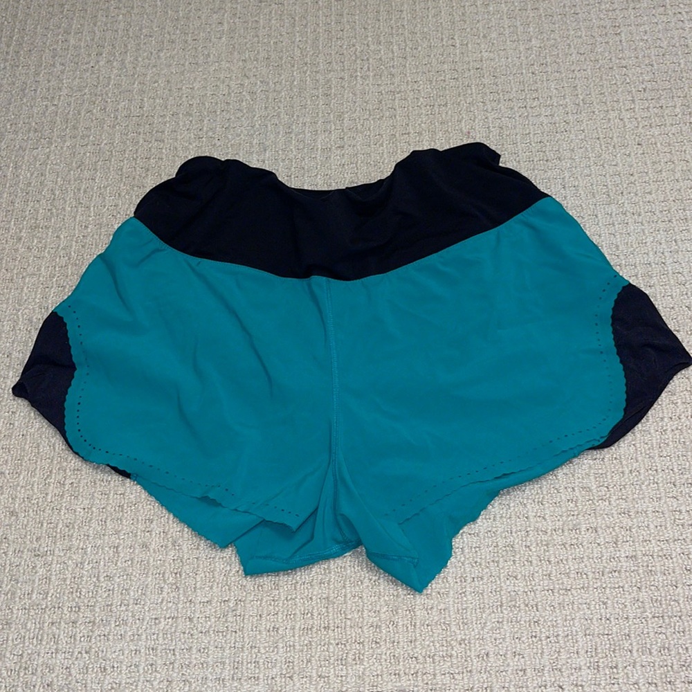 Teal/green flowy lulu shorts